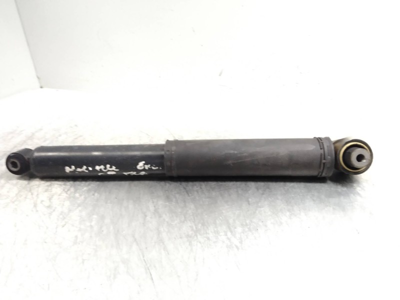 Recambio de amortiguador trasero para renault megane iii berlina 5 p 1.6 dci diesel fap referencia OEM IAM   