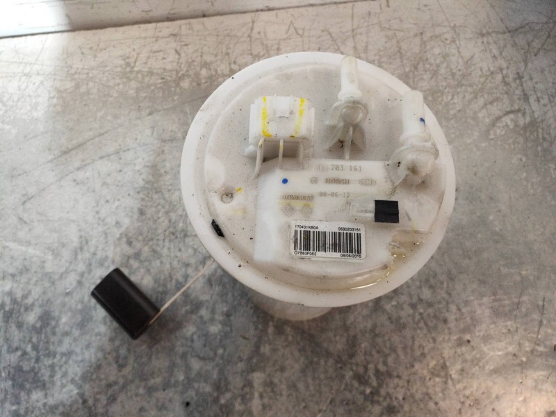 Recambio de bomba combustible para nissan juke (f15) 1.5 turbodiesel cat referencia OEM IAM 0580203161 170401KB0A BOSCH