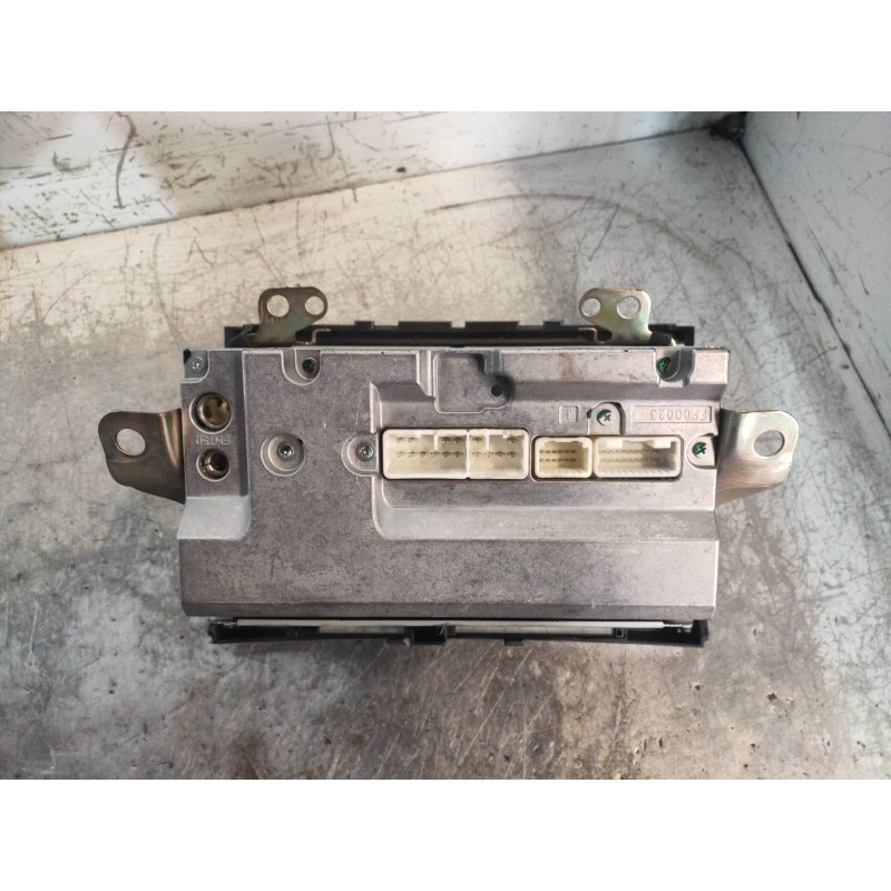 Recambio de sistema audio / radio cd para toyota corolla verso (r1) 2.2 d-4d luna referencia OEM IAM 861200F030 CQJS7772G 