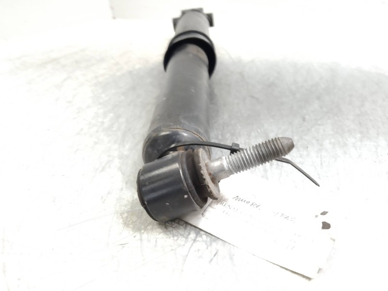 Recambio de amortiguador trasero para renault megane ii classic berlina 1.5 dci diesel referencia OEM IAM  5P 