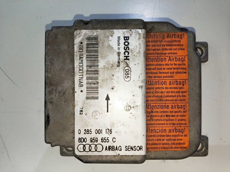 Recambio de kit airbag para audi a4 berlina (b5) 1.9 tdi referencia OEM IAM    Recambio de kit airbag para audi a4 berlina (b5) 1.9 tdi referencia OEM IAM