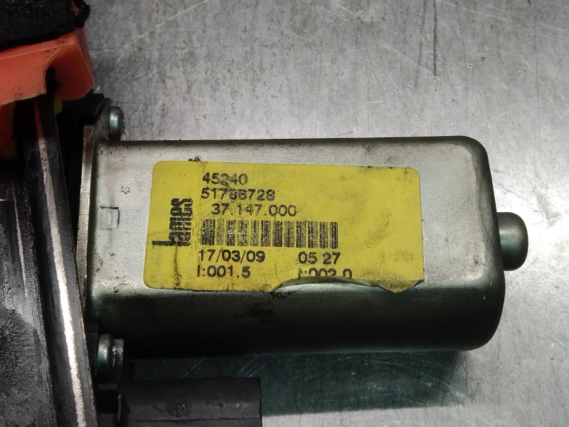 Recambio de elevalunas delantero derecho para fiat punto (evo) (199) dynamic referencia OEM IAM 51786728 37147000 5P