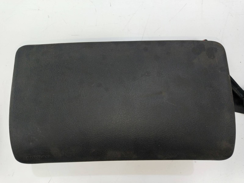 Recambio de kit airbag para audi a4 berlina (b5) 1.9 tdi referencia OEM IAM    Recambio de kit airbag para audi a4 berlina (b5) 1.9 tdi referencia OEM IAM