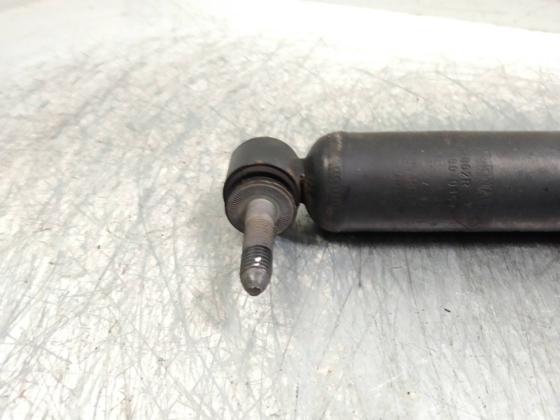 Recambio de amortiguador trasero para renault megane iii berlina 5 p 1.6 dci diesel fap referencia OEM IAM   