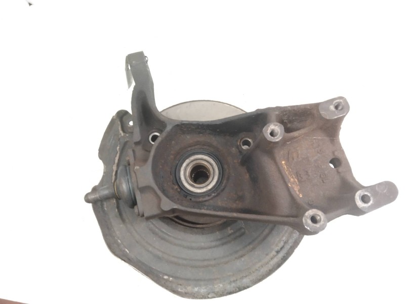 Recambio de mangueta delantera izquierda para renault trafic 2.1 diesel referencia OEM IAM   