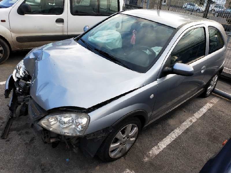 opel corsa c del año 2006