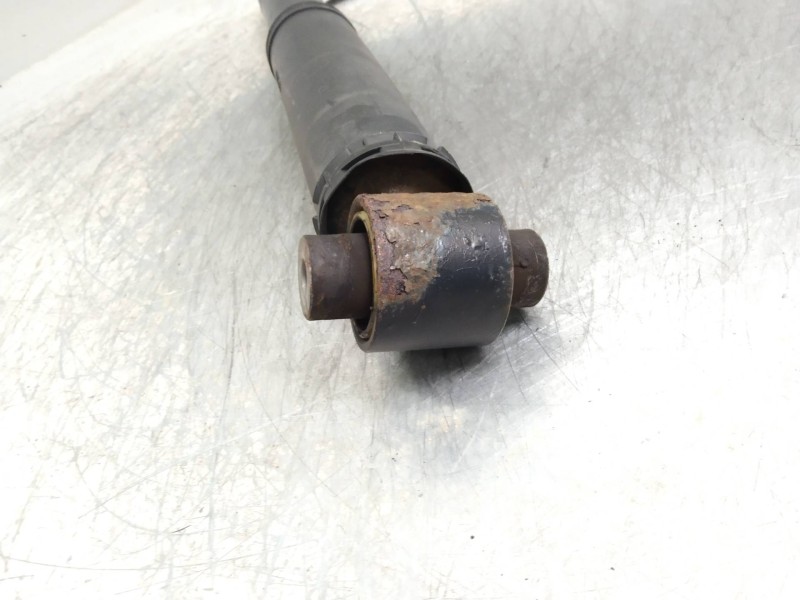 Recambio de amortiguador trasero para renault megane iii berlina 5 p expression referencia OEM IAM   