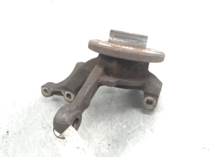 Recambio de mangueta delantera derecha para renault 5 (b/c40) referencia OEM IAM   