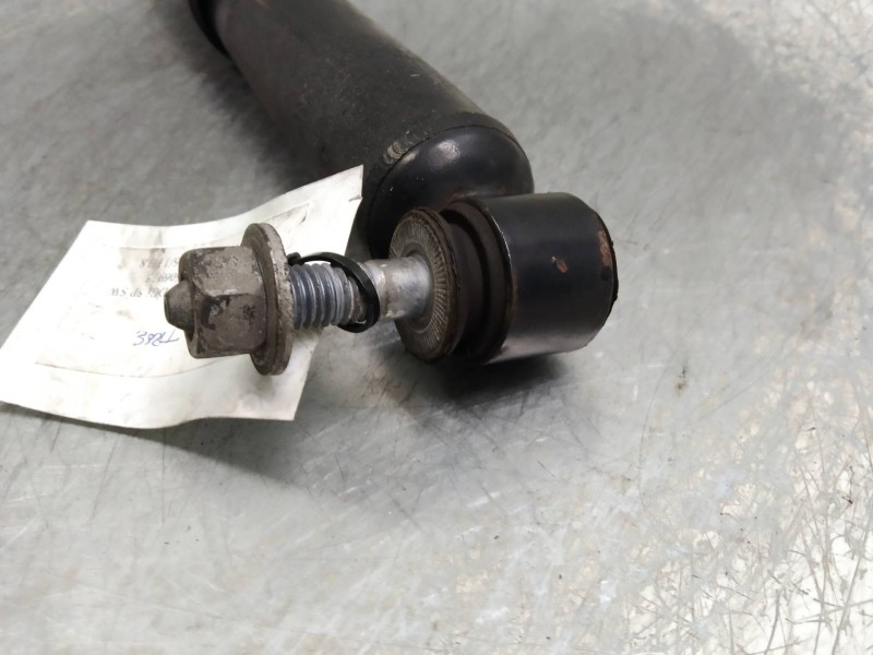 Recambio de amortiguador trasero para renault megane iii sport tourer 1.5 dci diesel fap referencia OEM IAM   