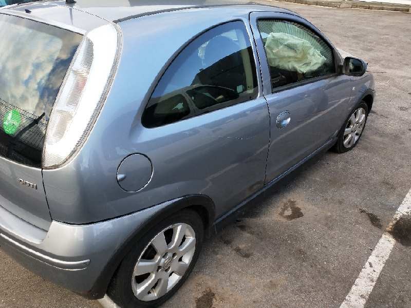 opel corsa c del año 2006