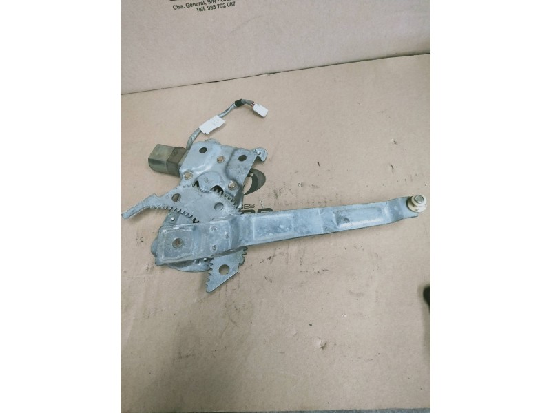 Recambio de elevalunas trasero derecho para mazda 323 berlina f/s (bj) 1.9 f sportive referencia OEM IAM 3640161866  5P