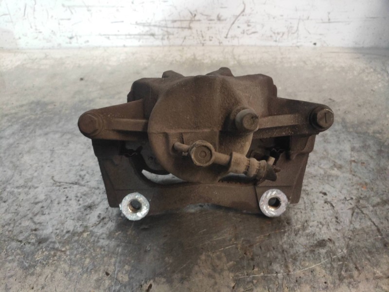 Recambio de pinza freno delantera derecha para toyota corolla verso (r1) 2.2 d-4d luna referencia OEM IAM   