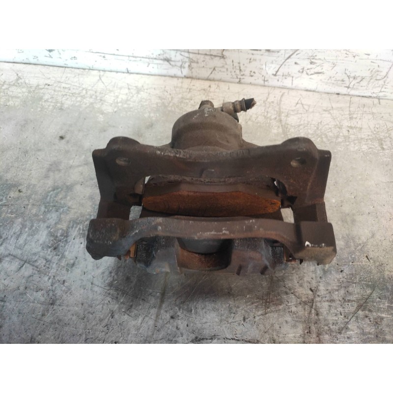 Recambio de pinza freno delantera derecha para toyota corolla verso (r1) 2.2 d-4d luna referencia OEM IAM   