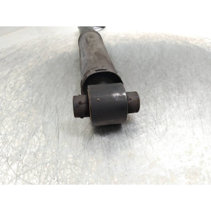 Recambio de amortiguador trasero para renault megane iii berlina 5 p gt-style referencia OEM IAM   