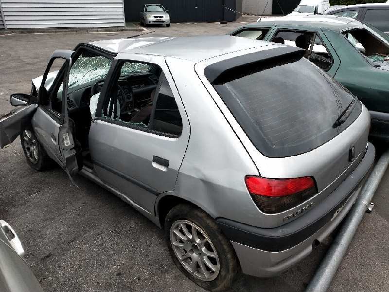 peugeot 306 berlina 3/4/5 puertas (s2) del año 1999