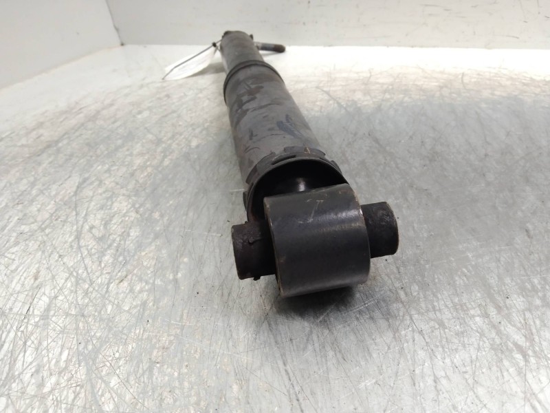 Recambio de amortiguador trasero para renault megane iii berlina 5 p business referencia OEM IAM   