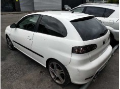 seat ibiza (6l1) del año 2002 2