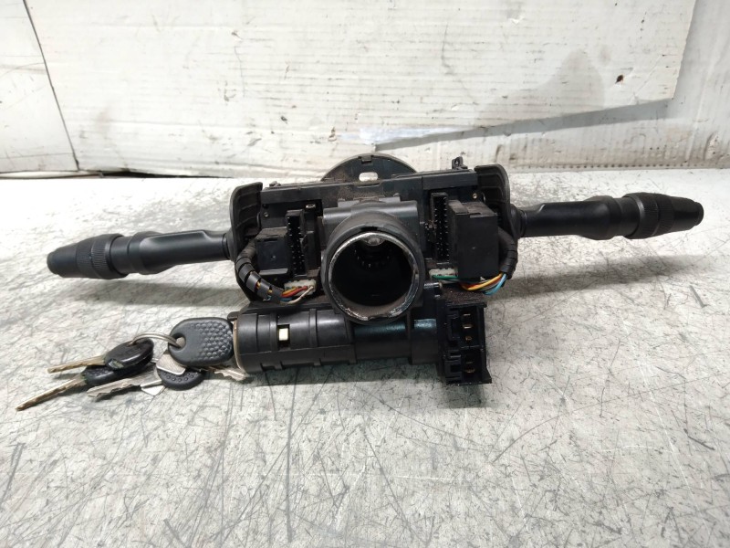 Recambio de conmutador de arranque para fiat tempra berlina (159) 1.4 i.e. referencia OEM IAM 7601589  