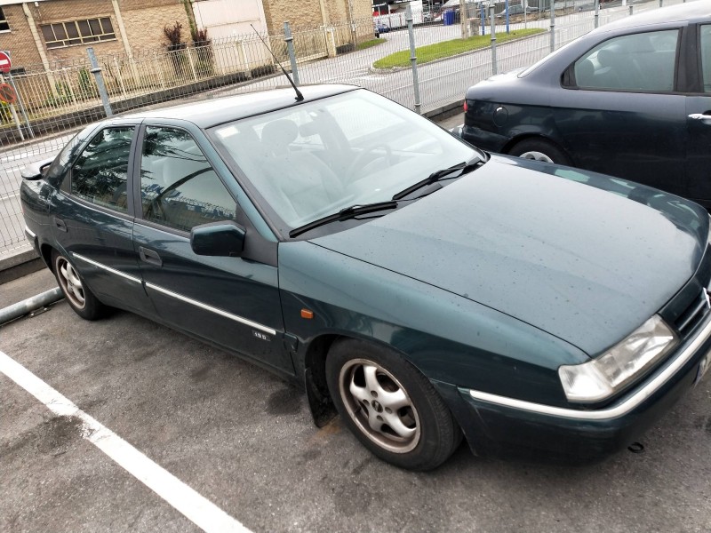 citroen xantia berlina del año 1996