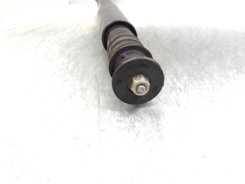 Recambio de amortiguador trasero para renault modus 1.5 dci diesel referencia OEM IAM   