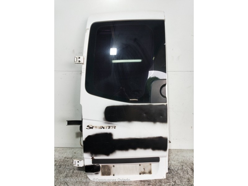 Recambio de puerta trasera izquierda para mercedes sprinterii caja cerrada (desde 01.06) 209/211/213/215  cdi (906.611/613) refe