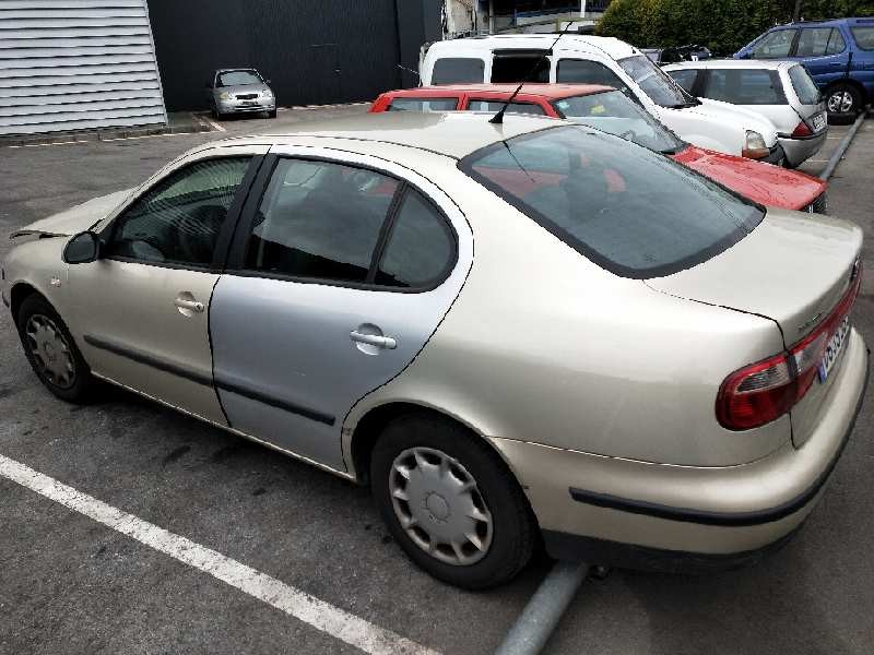 seat toledo (1m2) del año 2004