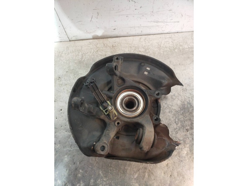 Recambio de mangueta trasera izquierda para mercedes clase c (w203) berlina 220 cdi (la) (203.008) referencia OEM IAM   