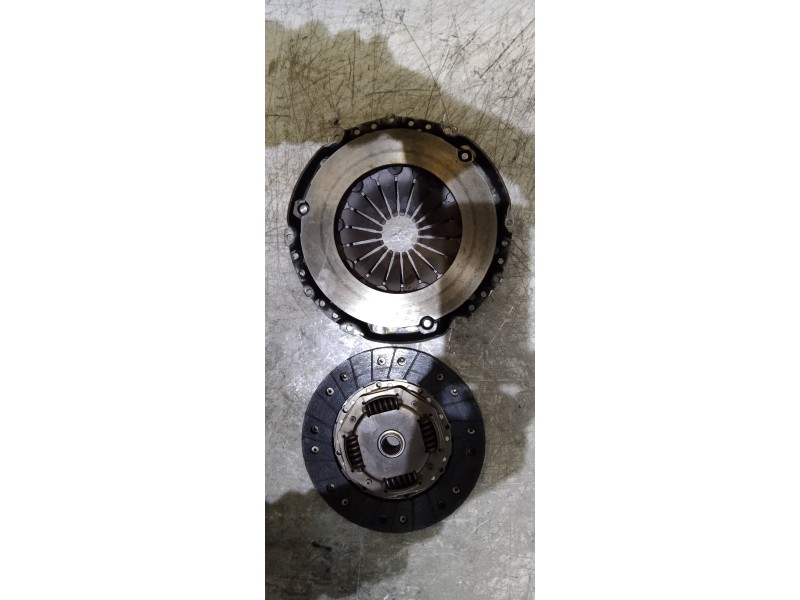 Recambio de kit embrague para volkswagen caddy ka/kb (2k) furg. referencia OEM IAM   
