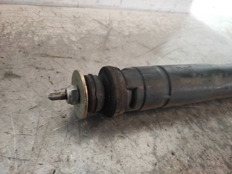 Recambio de amortiguador trasero izquierdo para mercedes clase c (w203) berlina 220 cdi (la) (203.008) referencia OEM IAM 203326