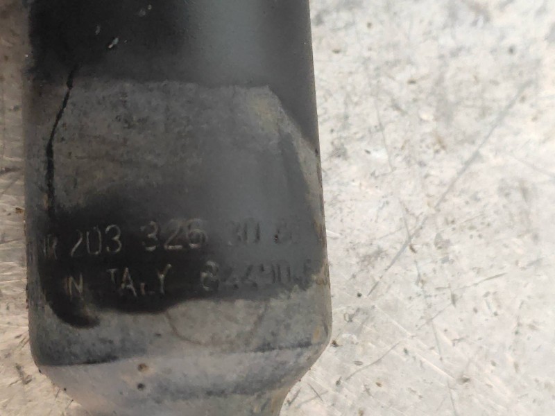 Recambio de amortiguador trasero izquierdo para mercedes clase c (w203) berlina 220 cdi (la) (203.008) referencia OEM IAM 203326