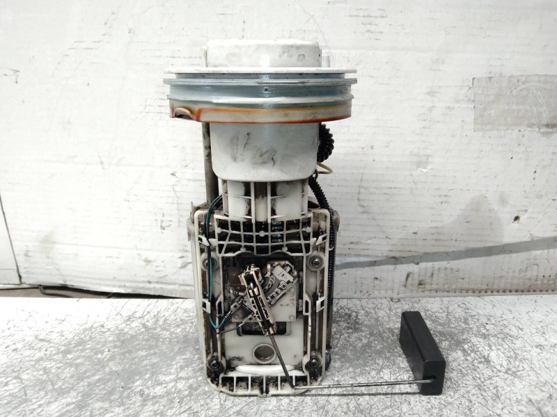 Recambio de bomba combustible para volkswagen polo (9n1) highline referencia OEM IAM 6Q0919050A 220212007002 