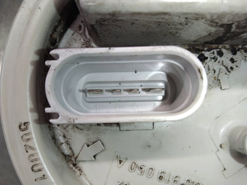 Recambio de bomba combustible para volkswagen polo (9n1) highline referencia OEM IAM 6Q0919050A 220212007002 