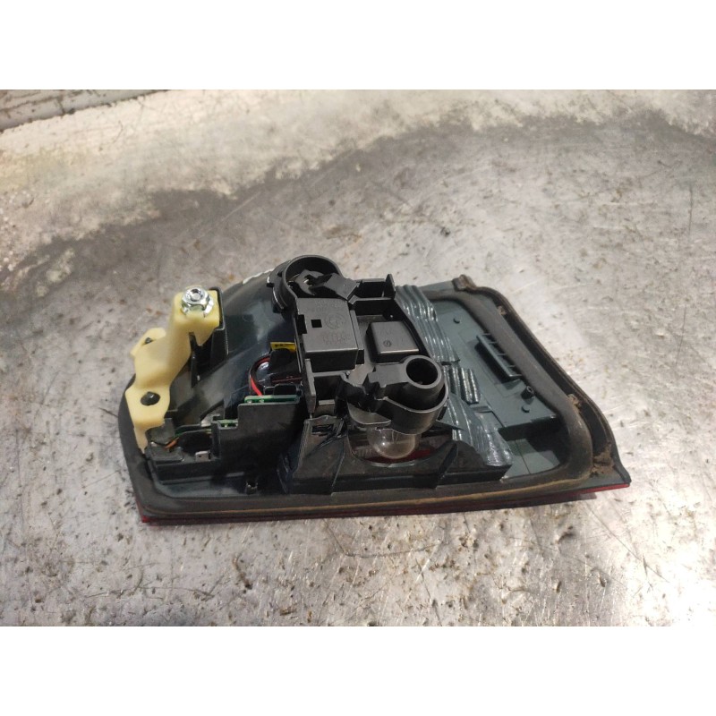 Recambio de piloto trasero derecho interior para bmw serie 3 lim. (f30) 320d referencia OEM IAM 63217371112 6321737111202 737111