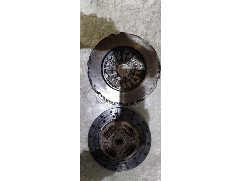 Recambio de kit embrague para ford transit caja cerrada ´06 ft 260 k trend lkw referencia OEM IAM   
