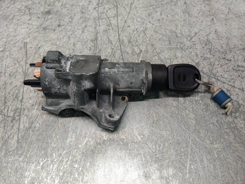 Recambio de conmutador de arranque para volkswagen polo (9n1) highline referencia OEM IAM 4B0905851C  