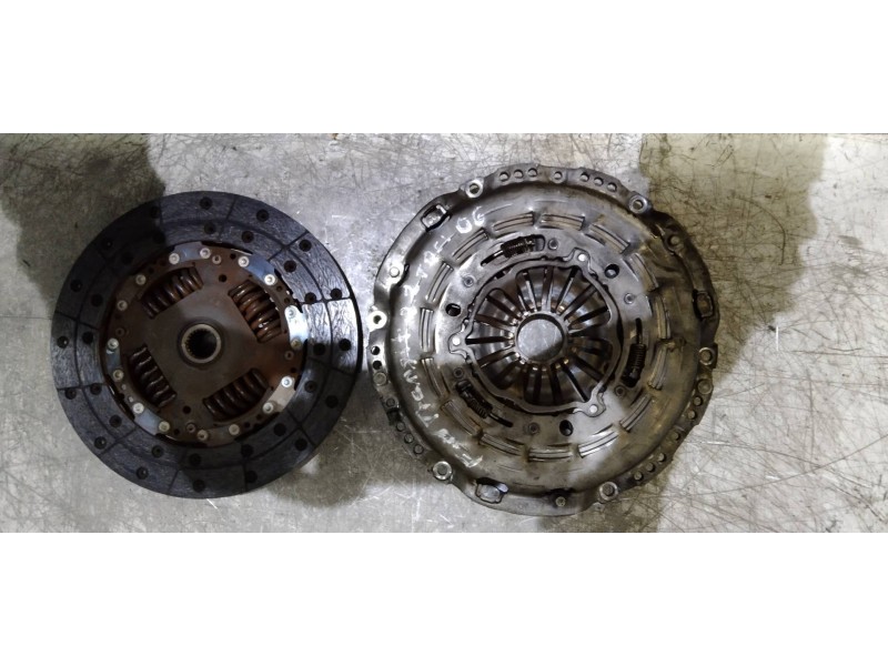 Recambio de kit embrague para ford transit caja cerrada ´06 ft 260 k trend lkw referencia OEM IAM   