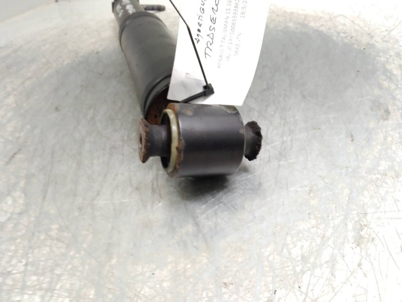 Recambio de amortiguador trasero para renault talisman intens referencia OEM IAM   