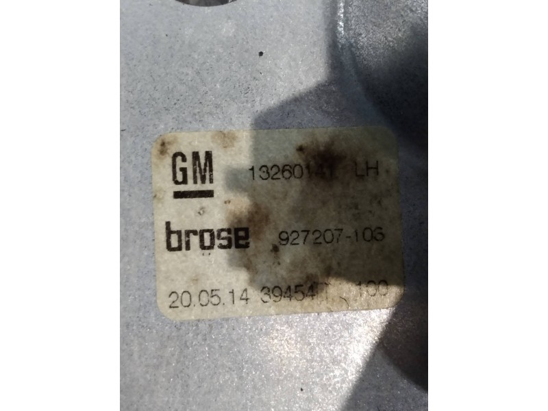Recambio de elevalunas trasero izquierdo para opel zafira tourer excellence referencia OEM IAM 13260141 927207103 13369289