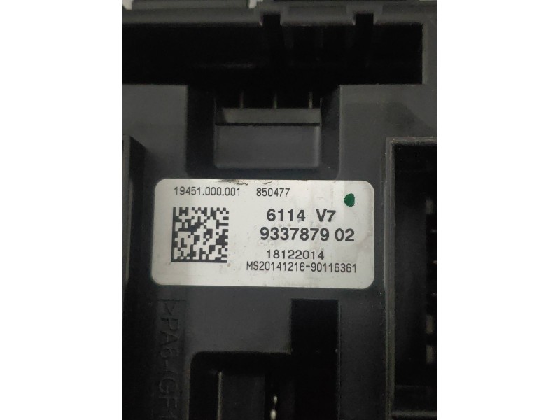 Recambio de caja reles / fusibles para bmw serie 3 lim. (f30) 320d referencia OEM IAM 933787902 6114V7933787902 