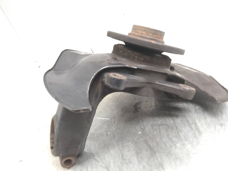 Recambio de mangueta delantera izquierda para mg rover serie 75 (rj) 2.0 v6 24v cat referencia OEM IAM   