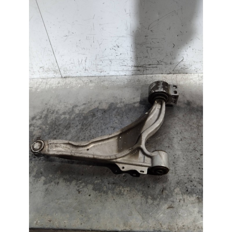 Recambio de brazo suspension inferior delantero izquierdo para opel zafira tourer excellence referencia OEM IAM 13461920  