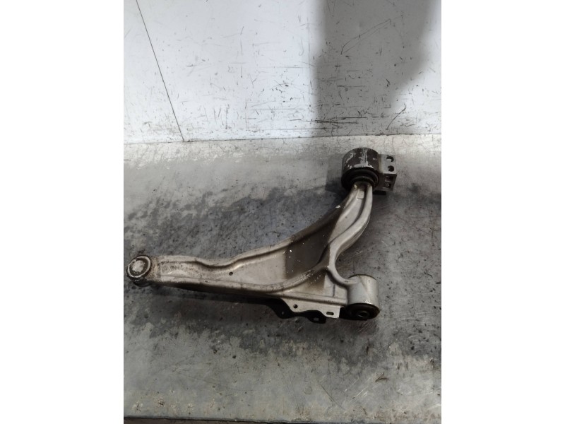 Recambio de brazo suspension inferior delantero izquierdo para opel zafira tourer excellence referencia OEM IAM 13461920  