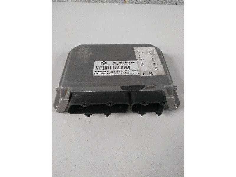 Recambio de centralita motor uce para seat leon (1m1) 1.6 referencia OEM IAM 06A906019BR 5WP445002 SIMOS21B 3122