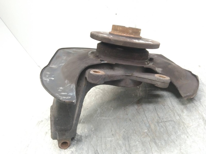 Recambio de mangueta delantera izquierda para mg rover serie 75 (rj) 2.0 cdt classic referencia OEM IAM   