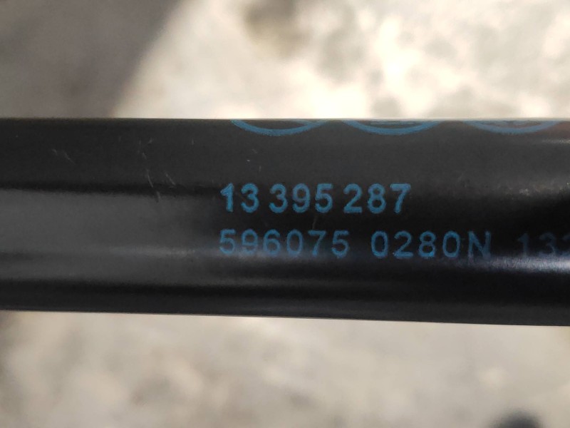 Recambio de amortiguadores capo para opel zafira tourer excellence referencia OEM IAM 13395287  280N