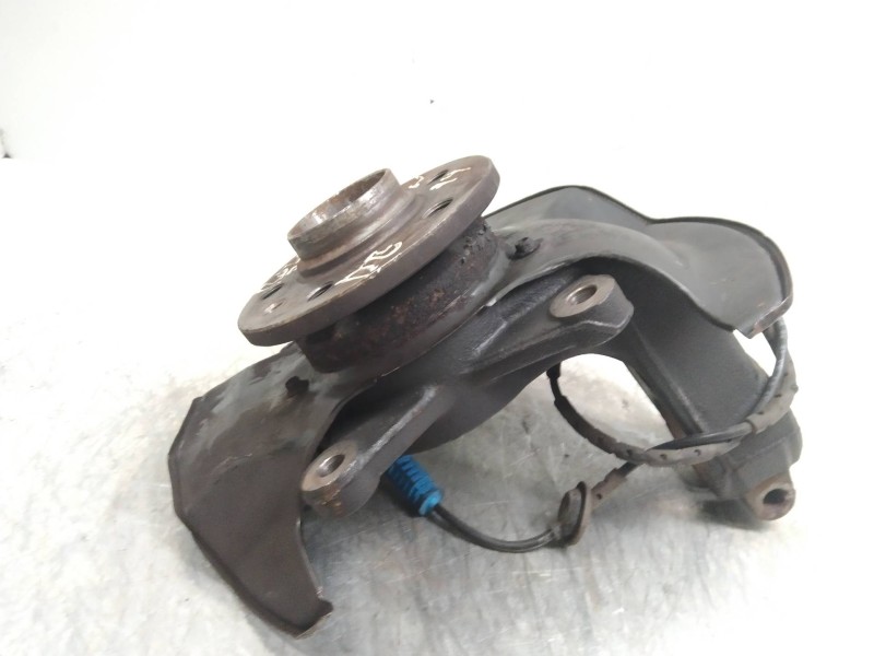 Recambio de mangueta delantera derecha para mg rover serie 75 (rj) 2.0 16v cdt referencia OEM IAM   