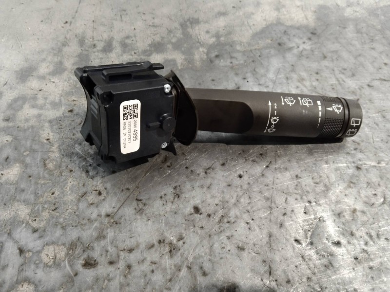 Recambio de mando limpia para opel zafira tourer excellence referencia OEM IAM 20964885  95433818