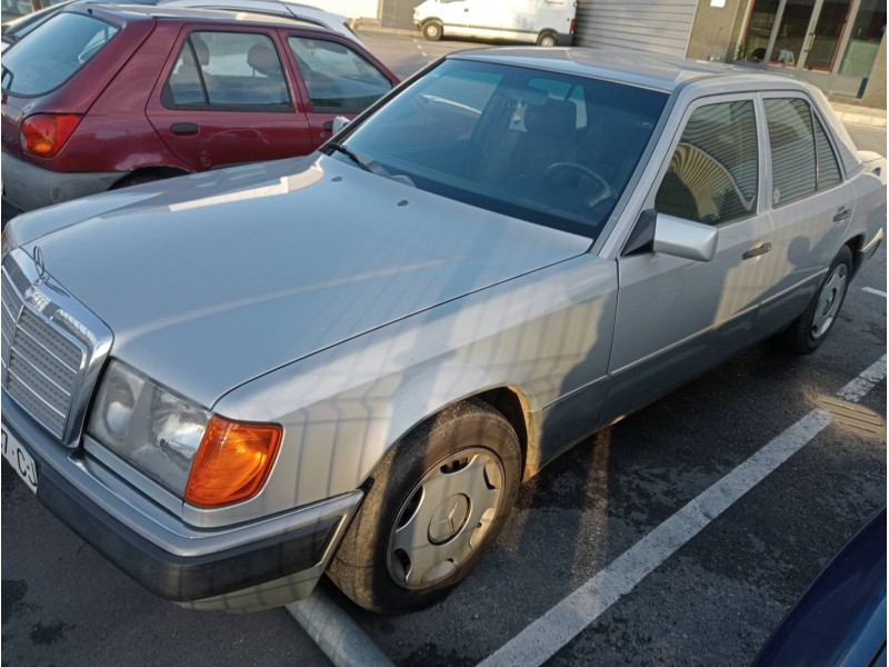 mercedes clase e (w124) berlina del año 2000