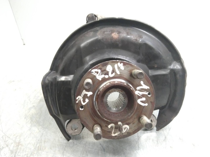 Recambio de mangueta delantera izquierda para mg rover serie 200 (xw) 1.4 16v cat referencia OEM IAM   