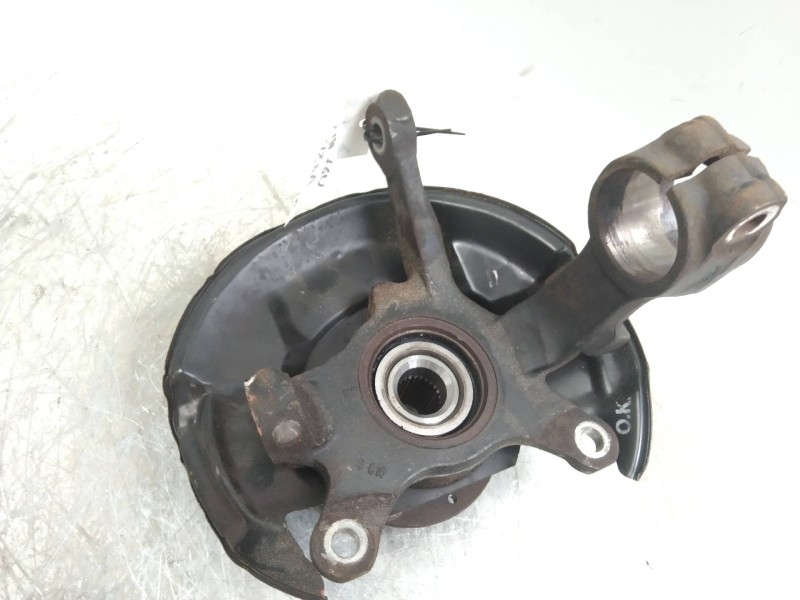 Recambio de mangueta delantera izquierda para mg rover serie 200 (xw) 1.4 16v cat referencia OEM IAM   